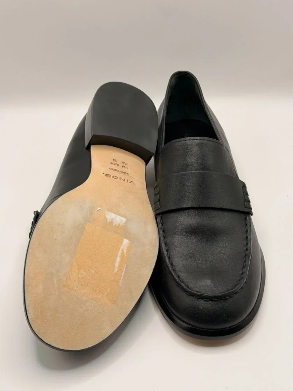 Vince Women Nelli Black Leather Slip On Loafer Sz 8.5